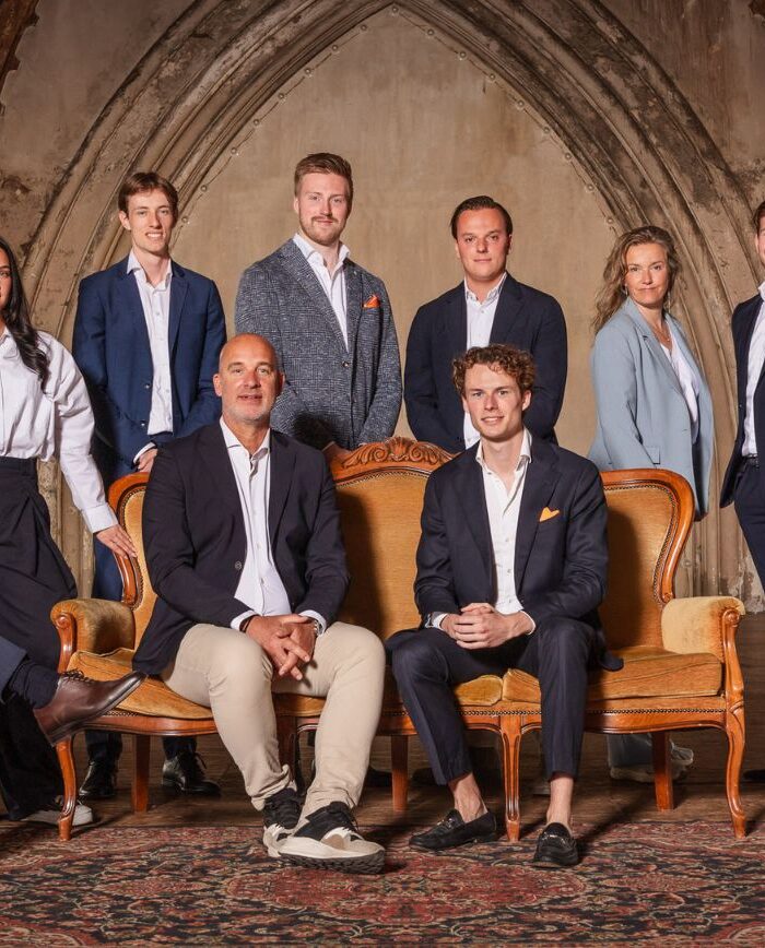 De gehele groep achter Toppenberg